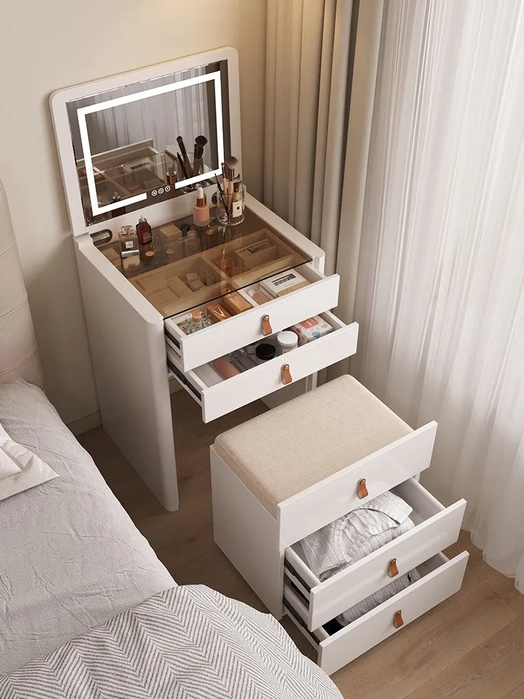 Lumen Multifunctional Dresser