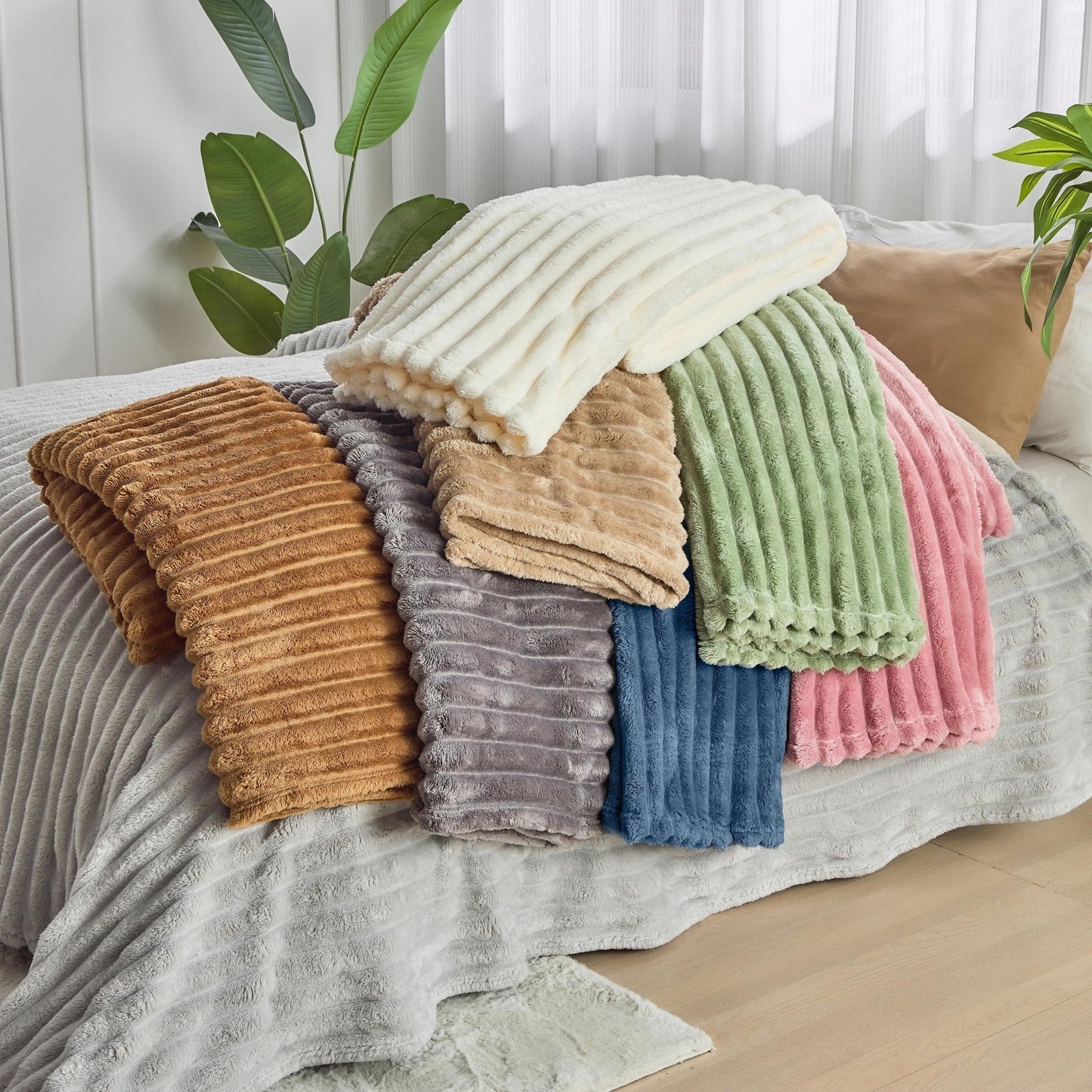 La Câline™ Blanket